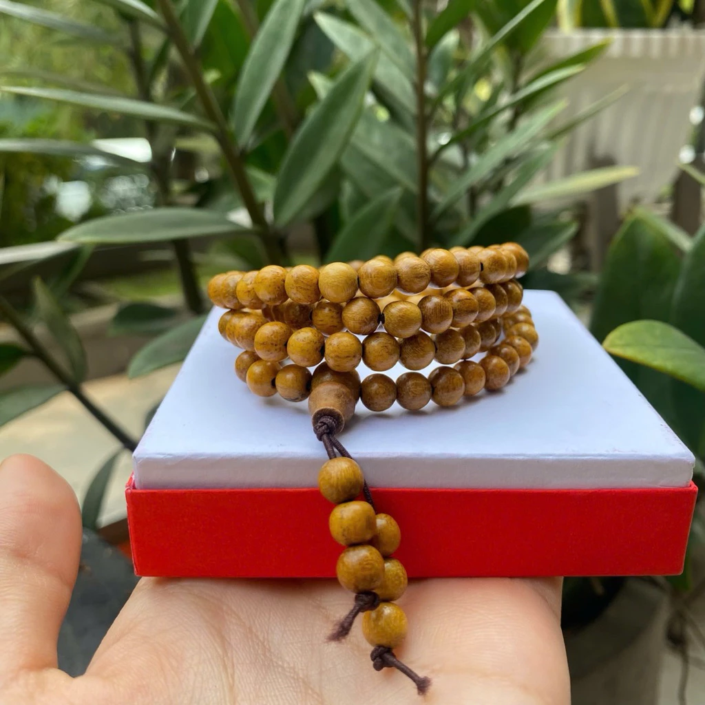 Chuỗi Vòng Tay 108 Hạt Gỗ Dâu Rừng 6mm – Vòng Quấn Tay Phong Thủy Trừ Tà, Hóa Giải Âm Khí, Bình An